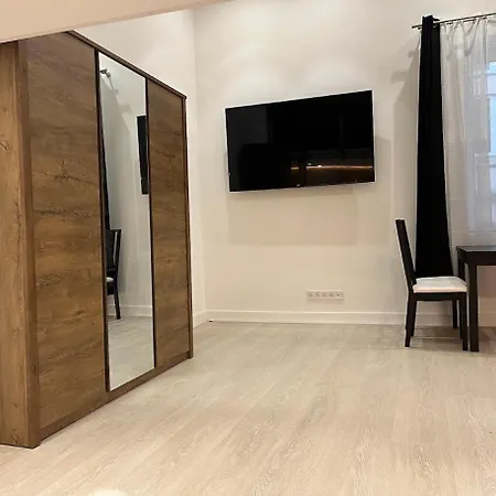 Apartment Center